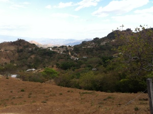 View of Piraera town from a short distance